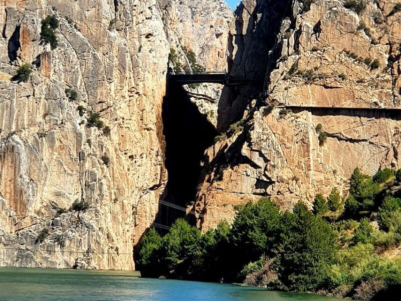 From Malaga: Caminito Del Rey/White Village Tour & Tapas - Good To Know