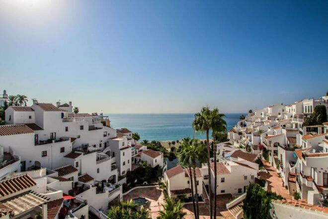 From Málaga /Costa Del Sol: Trip to Nerja & Frigiliana - Transportation