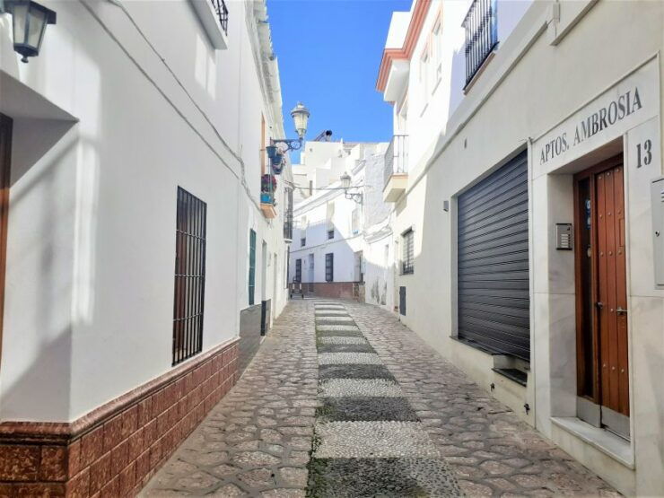 From Málaga: Day Trip to Nerja and Prehistoric Cave Tour - Activity Details