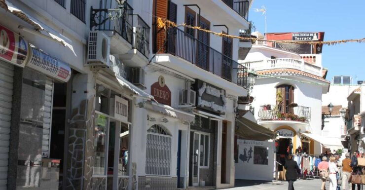 From Malaga: Nerja, Caves and Frigiliana Private Guided Tour - Tour Experience