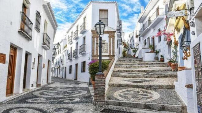 From Malaga: Private Guided Day Trip to Nerja and Frigiliana - Inclusions