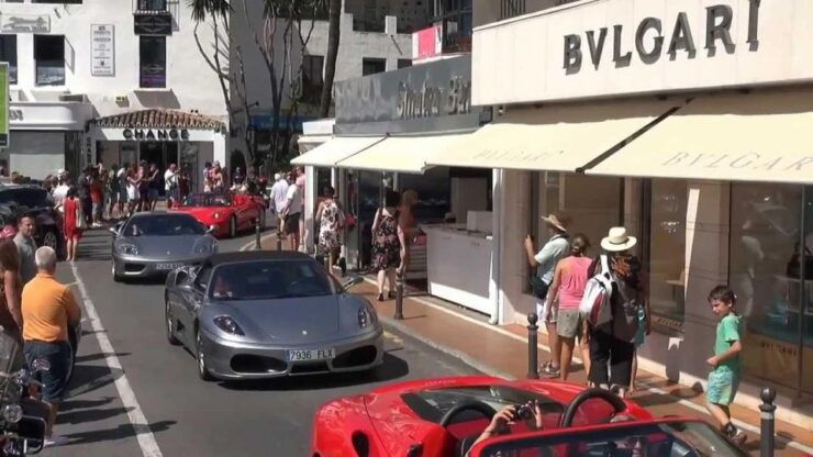 From Malaga: Private Guided Tour of Marbella, Mijas, Banús - Tour Languages and Pickup Details