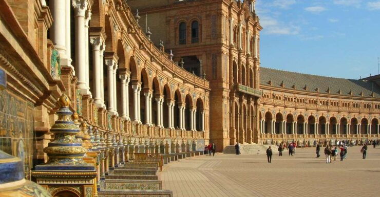From Malaga: Private Seville, Alcazar and Cathedral Day Trip - Experience Highlights