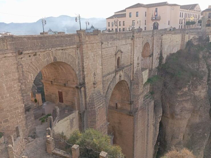From Málaga: Private Tour to Ronda and Setenil - Languages and Inclusions