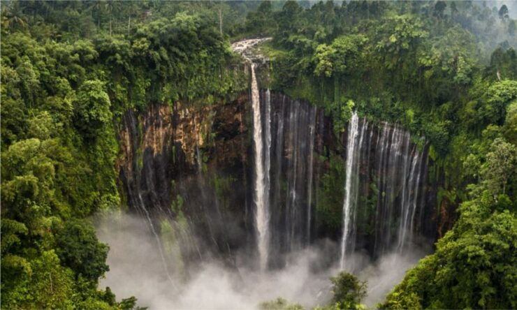 From Malang or Surabaya: Private Tumpak Sewu Waterfall Tour - Tour Highlights