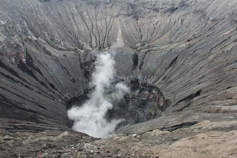 From Malang/Surabaya: 2-Days Tour Mt. Bromo Ijen Blue Flames - Who Will Love This Tour?