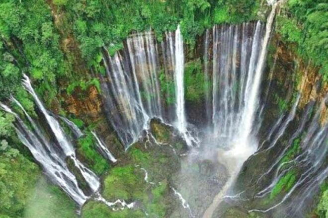 From Malang: Tumpak Sewu Waterfall With Guide - Tour Highlights