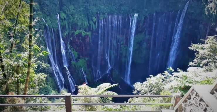From Malang : Tumpak Sewu Waterfalls Private Tour - Key Points