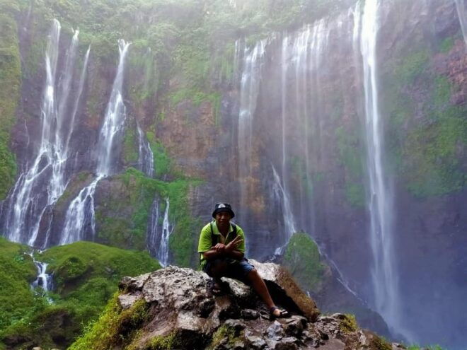 From Malang : Tumpak Sewu Waterfalls Private Tour - Key Attractions