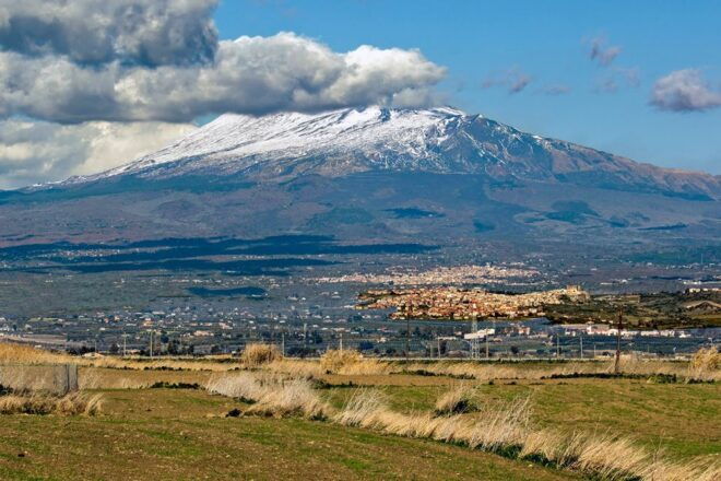 From Malta: Mount Etna & Taormina Day Trip With Guide - Customer Reviews