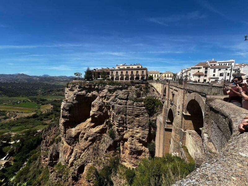 From Marbella: Private VIP Tour Ronda Including Transfer + Tapas - Good To Know
