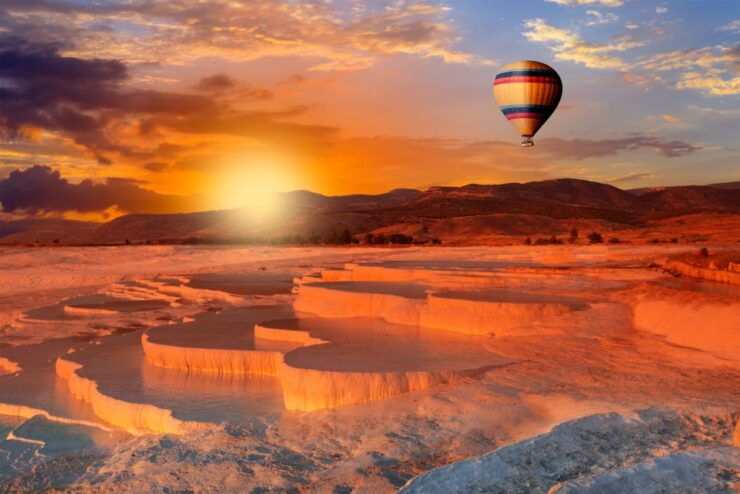 From Marmaris: Pamukkale Evening Tour With Transfer & Dinner - Tour Experience