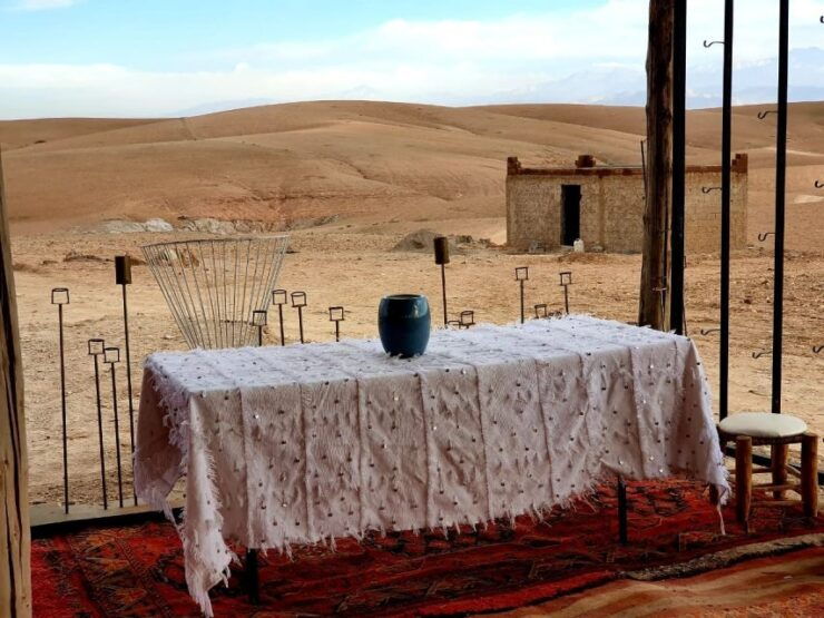 From Marrakech: Unique Lunch in Agafay Desert - Experience
