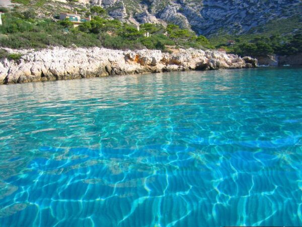 From Marseille: Iconic Calanques Boat Tour With Snorkeling - Important Considerations