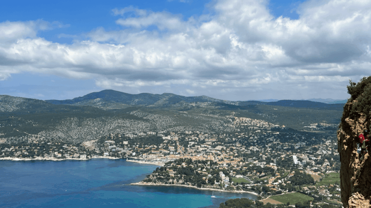 From Marseille to Cassis: a Journey to the Heart of the Calanques and Traditions. - Cultural Insights of Marseille