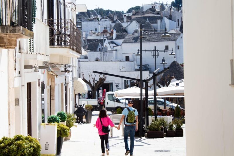 From Matera: tour of Alberobello with private transfer - Exploring Alberobello’s Architectural Marvels