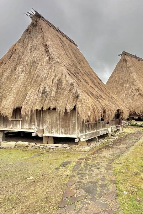 From Maumere: 4-Day Private Guided Tour of Flores With Food - Itinerary Highlights