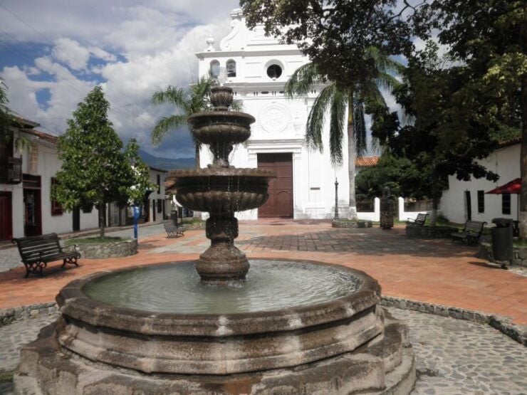 From Medellin: Full-Day Santa Fe De Antioquia Tour - Tour Duration and Guide Availability