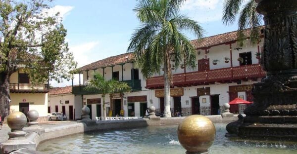 From Medellin: Full-Day Santa Fe De Antioquia Tour - Additional Information for Visitors