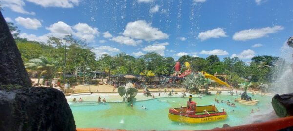 From Medellín: Hacienda Nápoles Theme Park Day Trip - Tips for a Memorable Visit