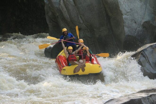 From Medellín: Paragliding and Rafting Combo Tour - Booking Information