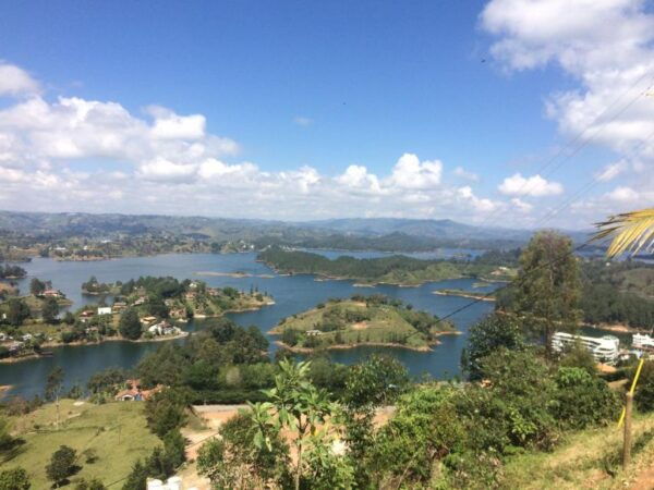 From Medellin: Private Guatape Car Tour With Coffee Tour - Customer Feedback