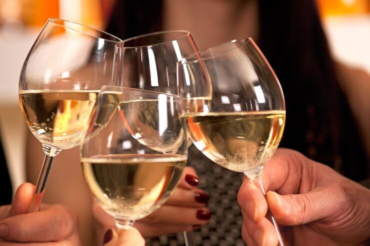 From Melbourne: Private Yarra Valley Winery Tour With Lunch - Tour Duration and Guide