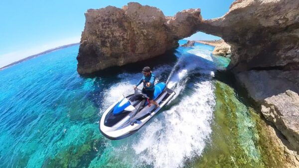 From Mellieħa: Comino, Blue Lagoon, and Gozo Jet Ski Tour - Blue Lagoon Exploration