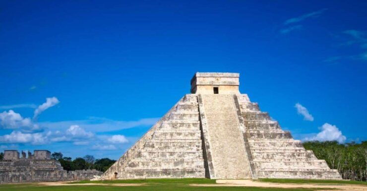 From Merida: Chichén Itzá and Izamal Guided Tour - Tour Overview