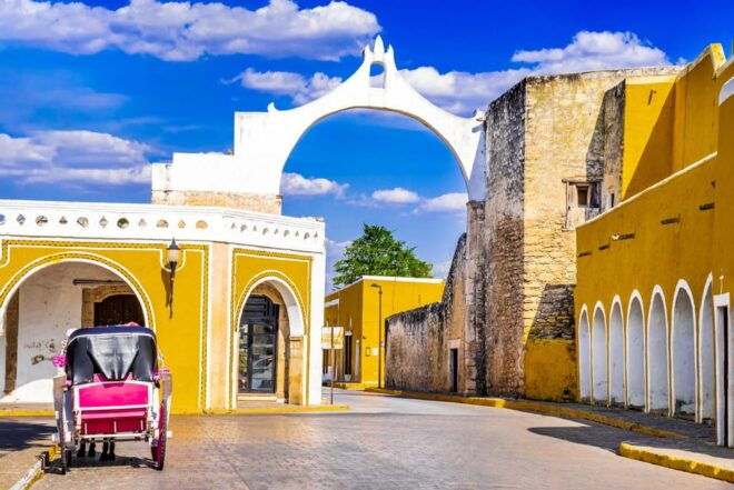 From Merida: Chichén Itzá, Cenotes & Izamal Private Day Trip - Explore Ancient Cenotes
