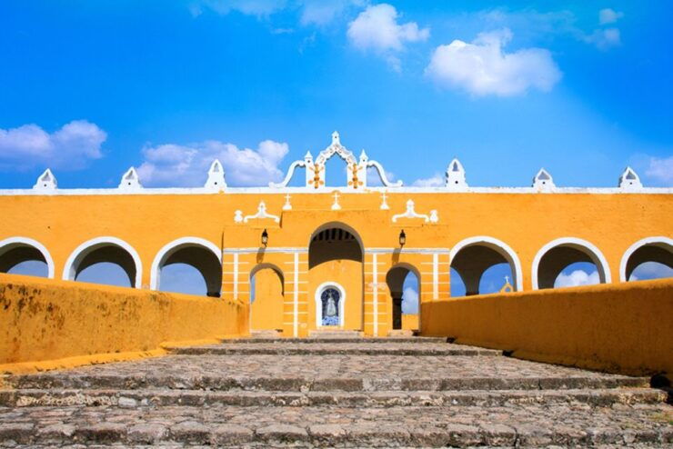 From Merida: Equinox Chichén Itzá and Izamal Guided Tour - Tour Highlights