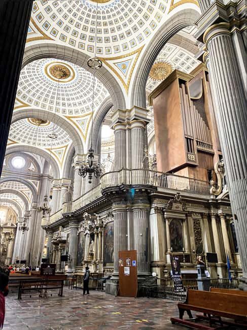 From Mexico City: Day trip to Puebla, Cholula, and Tonantzintla - Exploring Puebla: The Colonial Charm and Culinary Delights