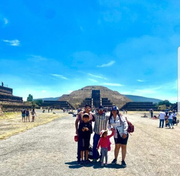 From Mexico City: Teotihuacan & Basilica of Guadalupe Tour - Tour Highlights