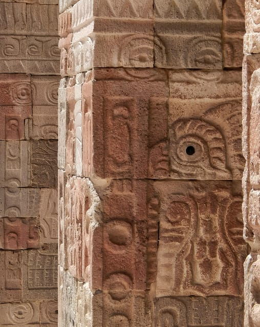 From Mexico City, VIP Tour to Teotihuacan: Pyramids, Beer & Mezcal - Artisan Breakfast