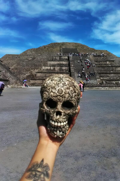 From Mexico City, VIP Tour to Teotihuacan: Pyramids, Beer & Mezcal - Cocktail Class