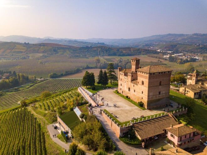From Milan: Barolo Wine Tasting, Alba Tour and Castle Visit - Testimonials