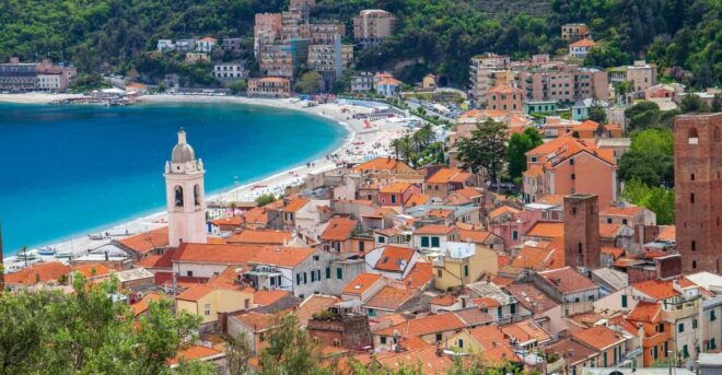 From Milan: Beach Day in Liguria - the Italian Summer - Beach Locations to Explore