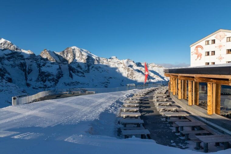 From Milan: Bernina Red Train & Lunch With Mountain Views - Meeting Point and Important Information