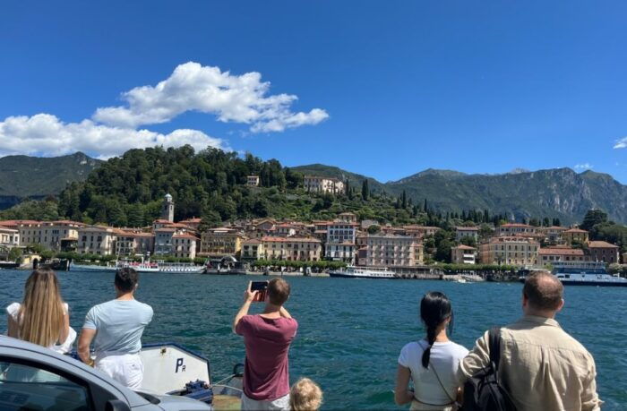 From Milan: Como, Bellagio, Lugano, Exclusive Boat, HQ WI-FI - Exploring Como