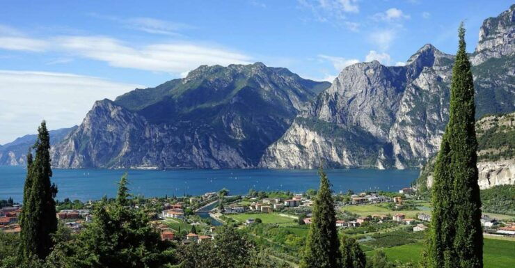 From Milan: Full-Day Discovering Garda Lake - Itinerary