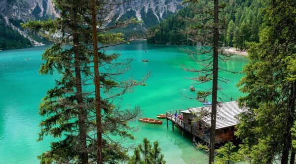 From Milan: Lake Braies Day Trip With Walk & Panoramic Views - Tips for a Great Experience