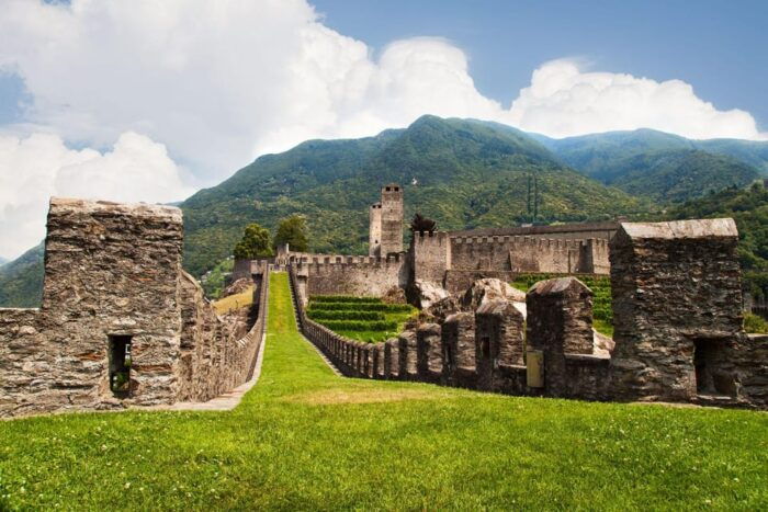 From Milan: Lugano, Bellinzona and Chocolate Factory Trip - Customer Feedback and Ratings