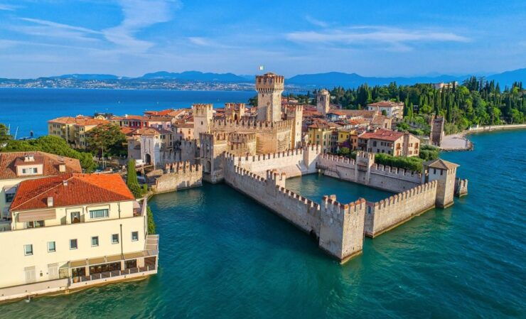 From Milan: Verona, Sirmione and Lake Garda With Boat Cruise - Itinerary Highlights