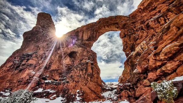 From Moab: Arches National Park 4x4 Drive and Hiking Tour - Tips and Recommendations