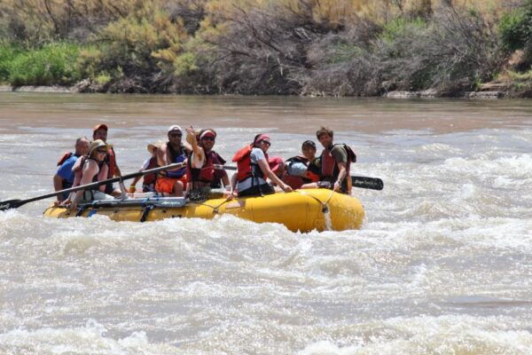 From Moab: Canyonlands 4x4 Drive and Colorado River Rafting - The Sum Up