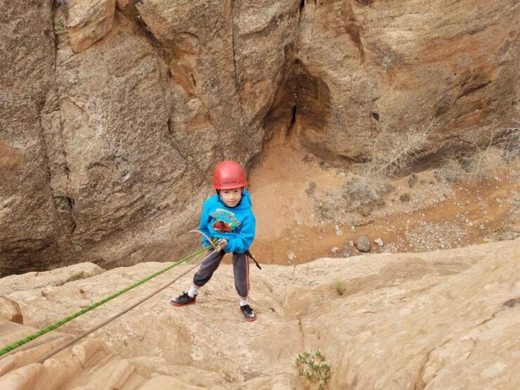 From Moab: Half-Day Canyoneering Adventure in Entrajo Canyon - Experience Highlights