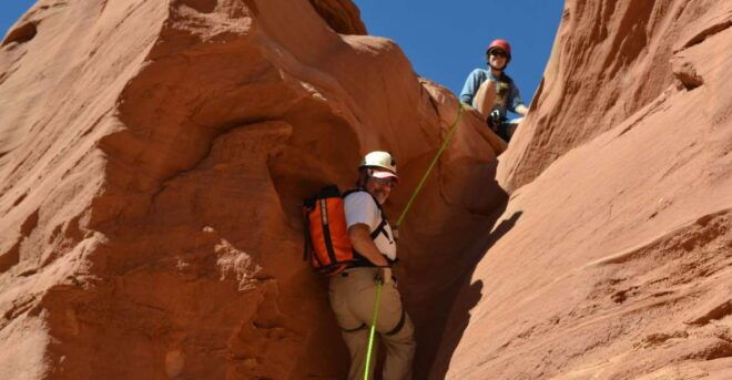 From Moab or Hanksville: North Wash Slot Canyon Experience - Canyoneering Techniques