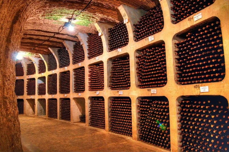 from Moldova: Manuc Bei mansion -Milesti Mici wine cellar - Discovering Moldova: An Authentic Day Trip