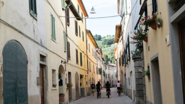 FROM MONTECATINI TERME: E-BIKE TOUR WITH WINE TASTING - Booking Information
