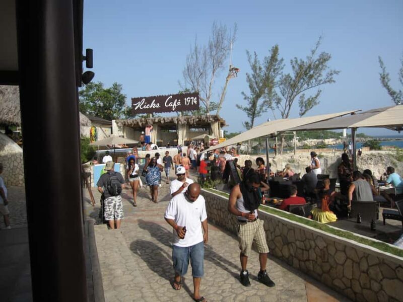From Montego Bay: Negril Day Trip and Rick's Café Sunset - Authentic Experiences & Hidden Gems